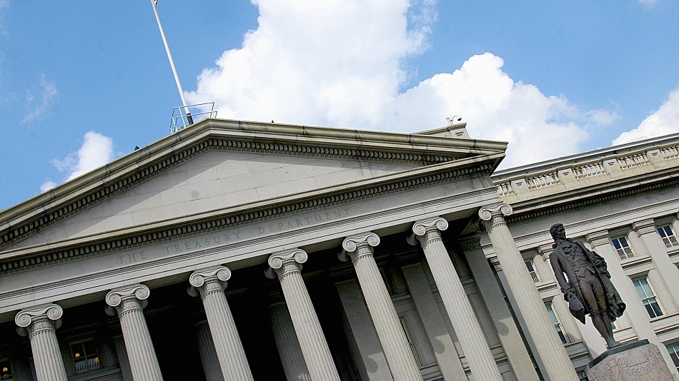 Clarida Expects 10-Year Yield Curve to Steepen
