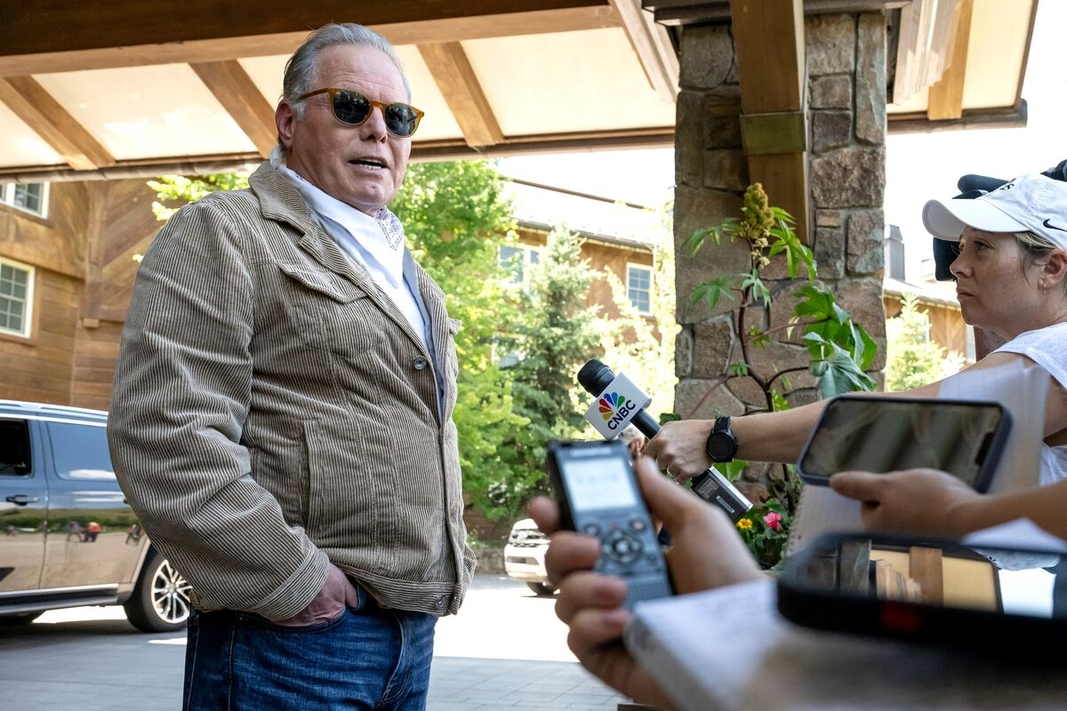 Warner Bros.' David Zaslav Tried to Rebrand HBO. It Didn't Work.