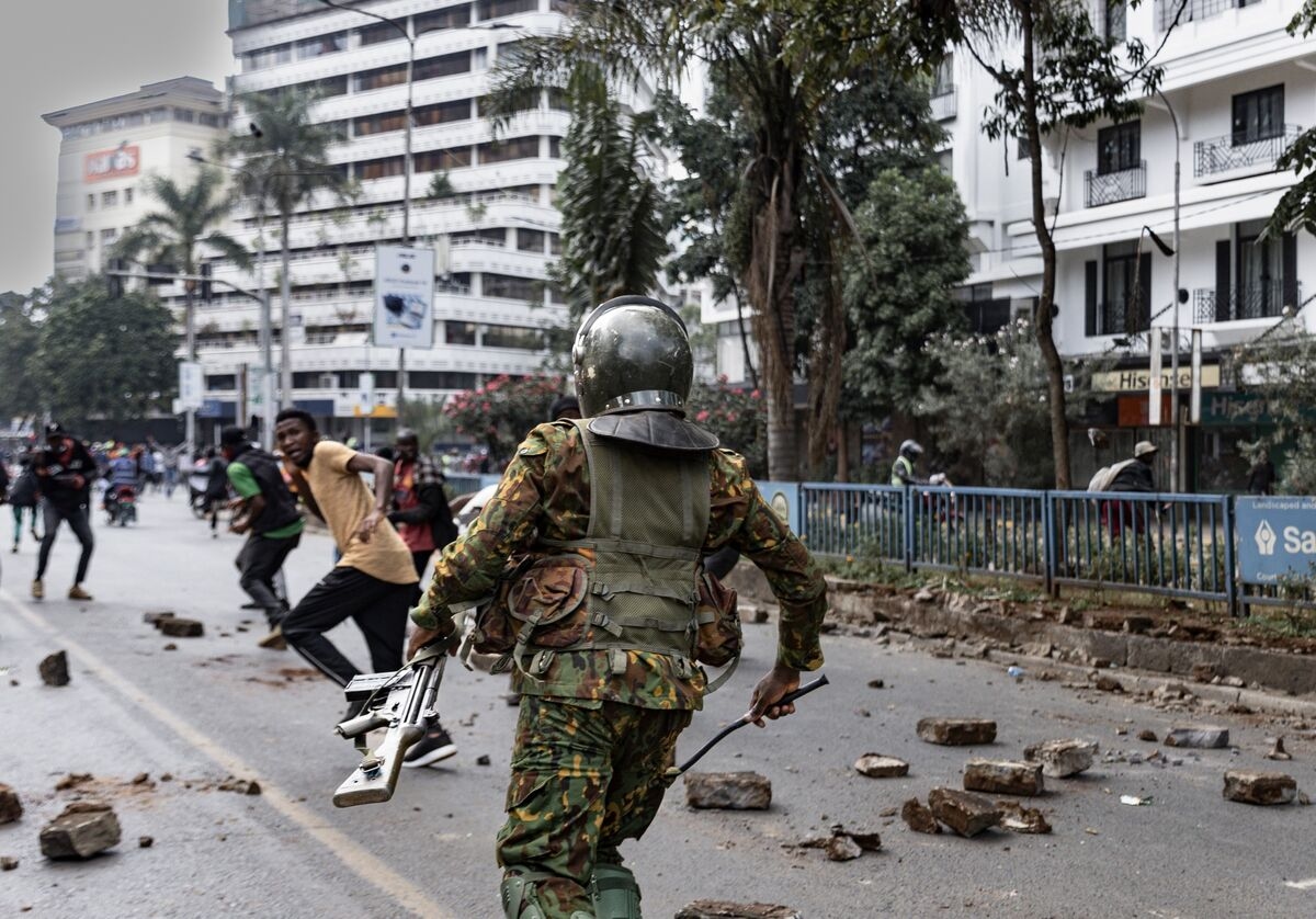 Kenyan Protest Death Toll Climbs to 16 After Police Crackdown