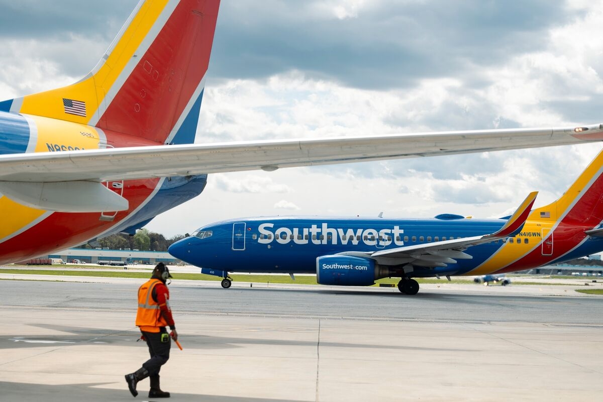 Southwest Airlines Sells Renewable Unit in Retreat From Climate Goals