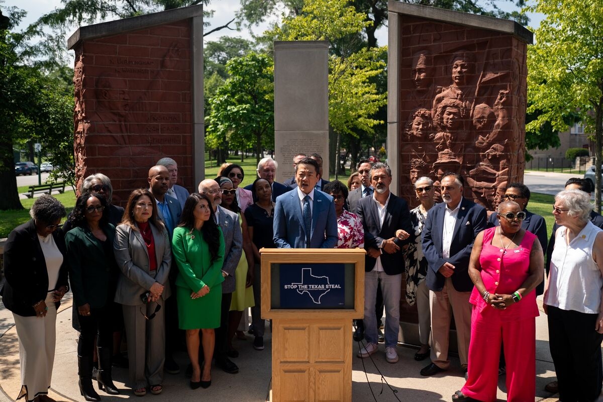 Texas Democrats Set Stage for Return in Redistricting Fight