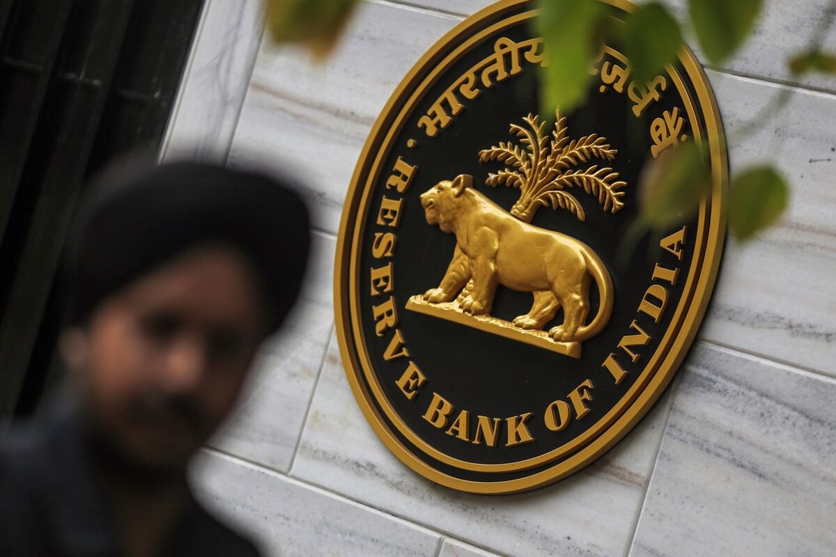 India's RBI Winds Down Offshore Currency Tool as Strategy Shifts