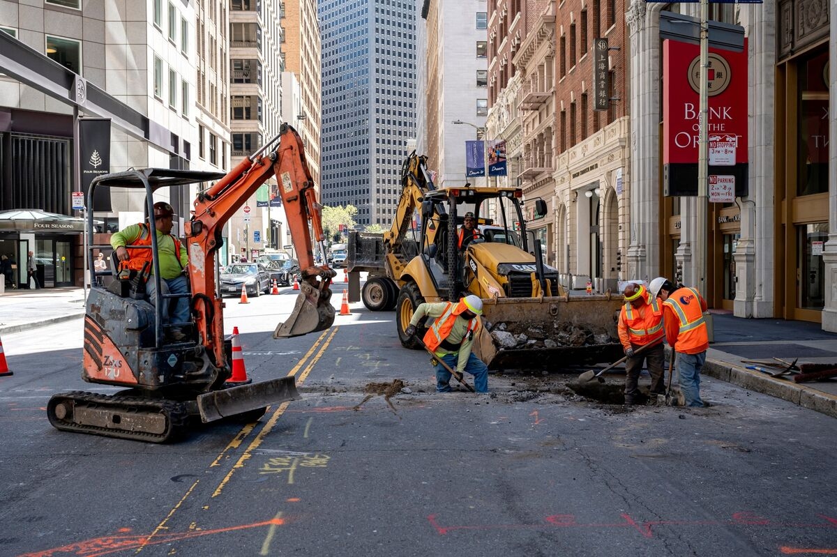 Municipal-Bond Market Inches Closer to $5 Trillion With a Record Quarter