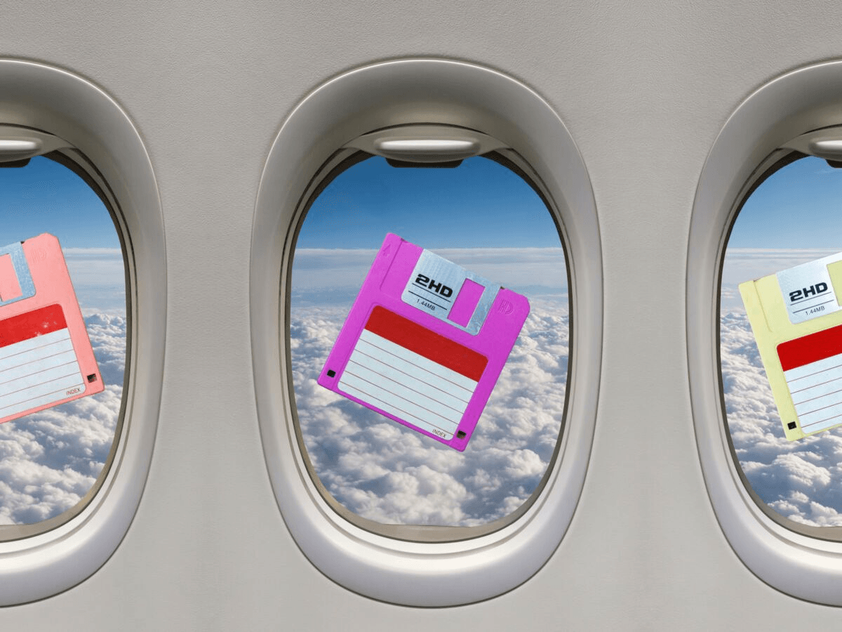 Newark Airport's Floppy-Disk Era Needs to End