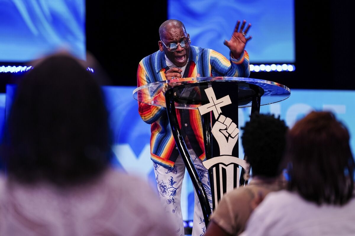 Pastor Sees Boycott of Target Stores as New Civil Rights Fight