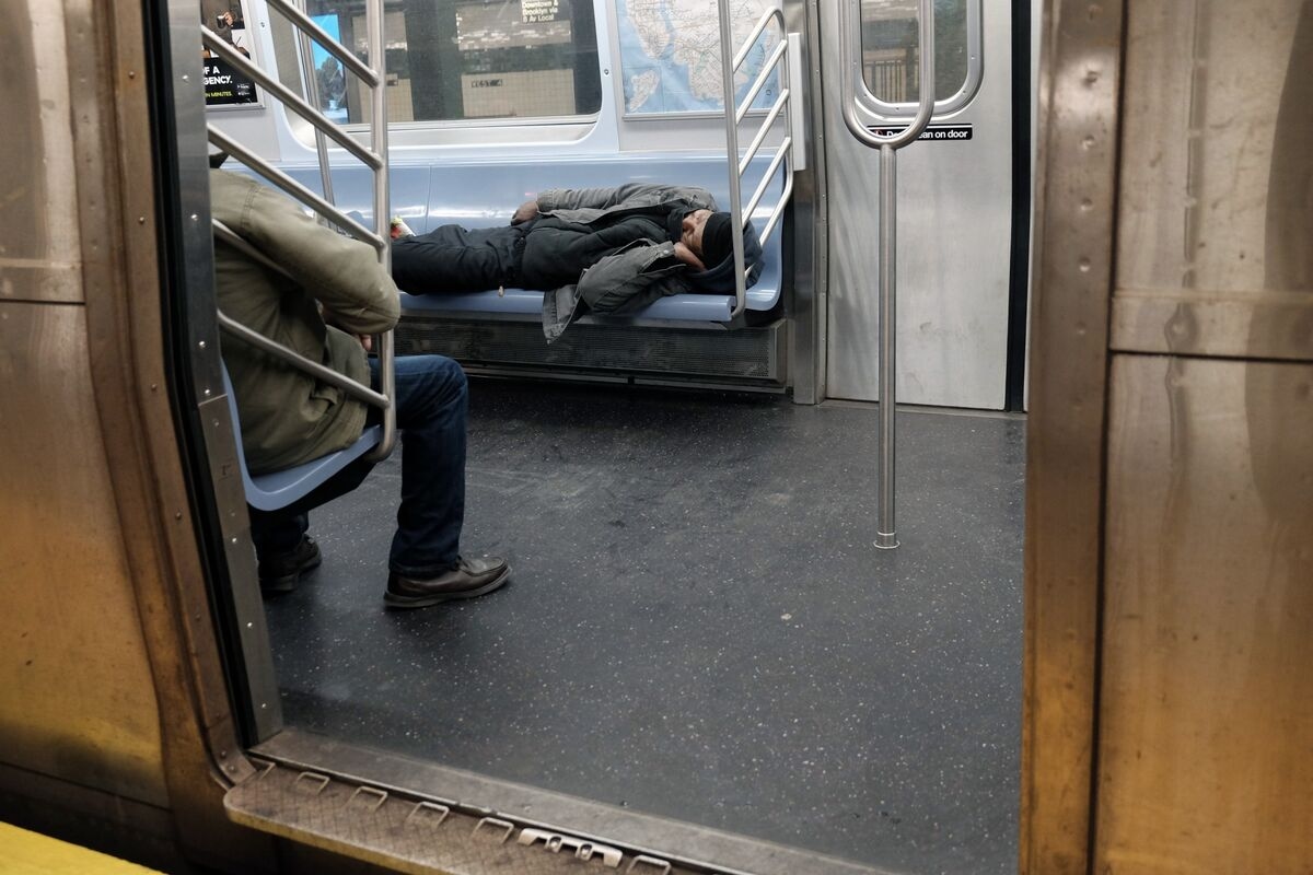 NYC Ramps Up Effort to Remove Mentally Ill From Streets, Subways