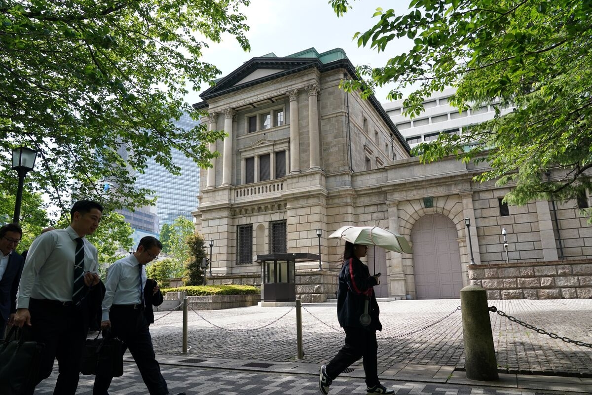 BOJ Record Signals Shared View Inflation Faster Than Expected