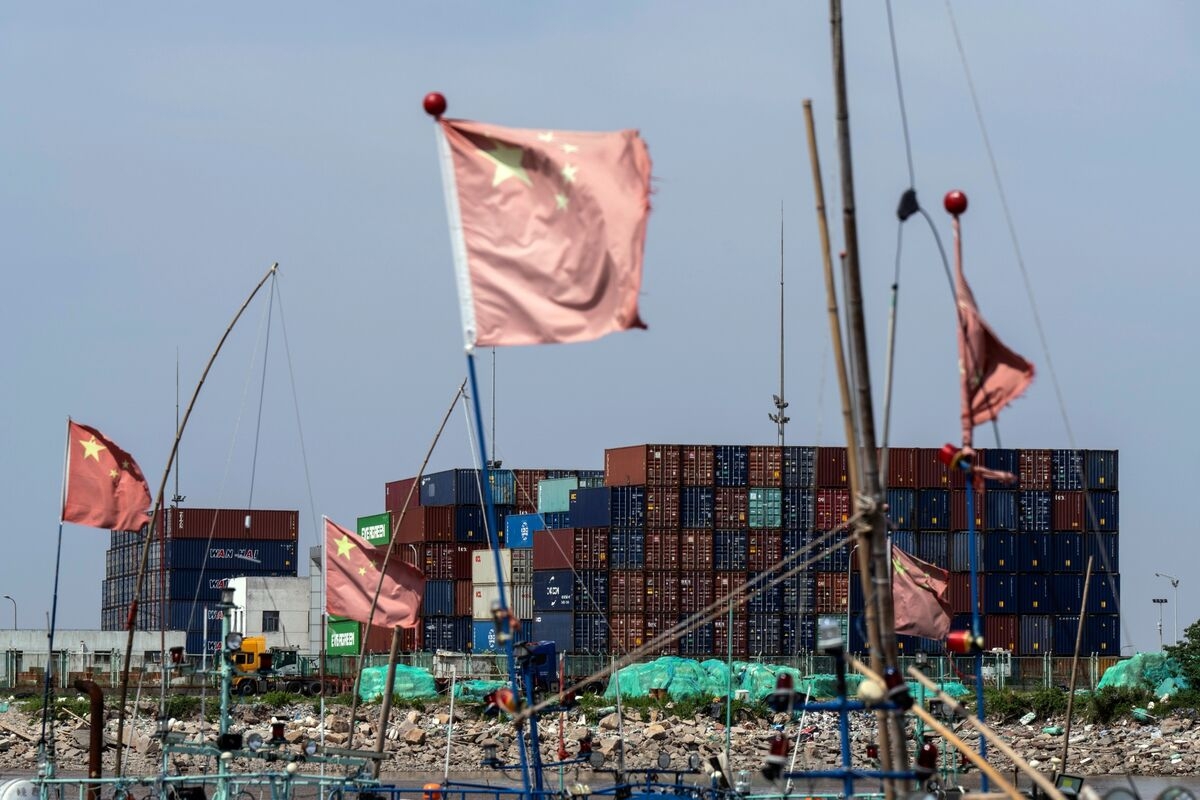 Chinese Exporters Rush to Meet US Import Demand