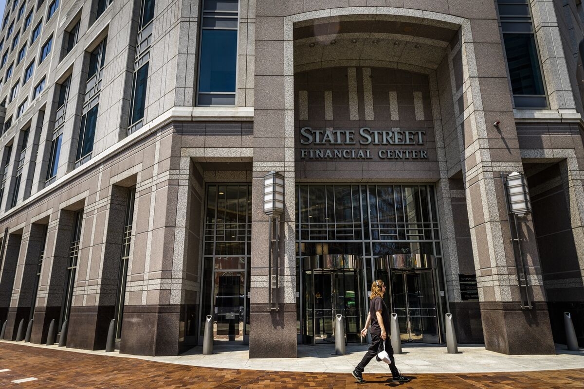 State Street at Risk of Losing $52 Billion Swiss Pension Mandate