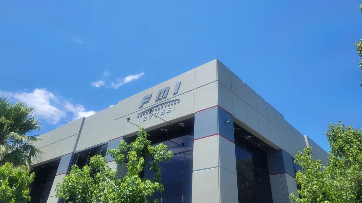 Aero Parts Maker for Stealth Bomber, SpaceX Files for Bankruptcy