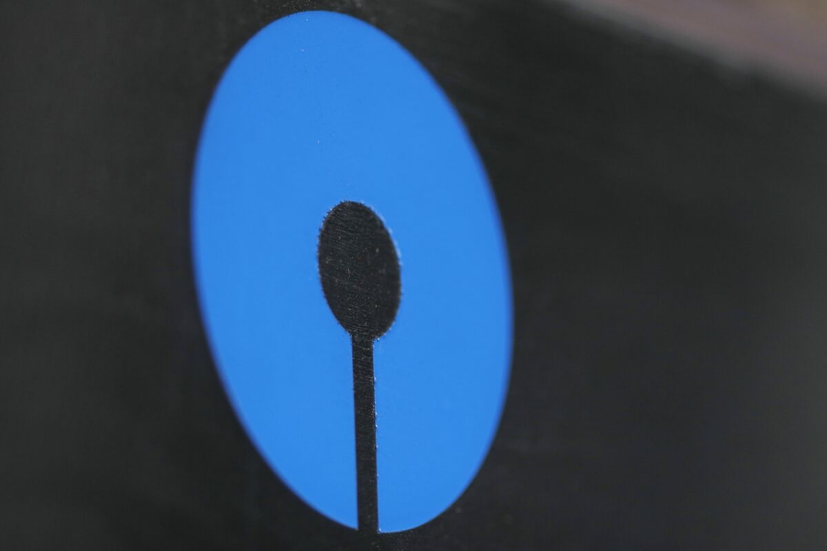 Warburg Is Said in Talks to Sell Stake in SBI General Insurance