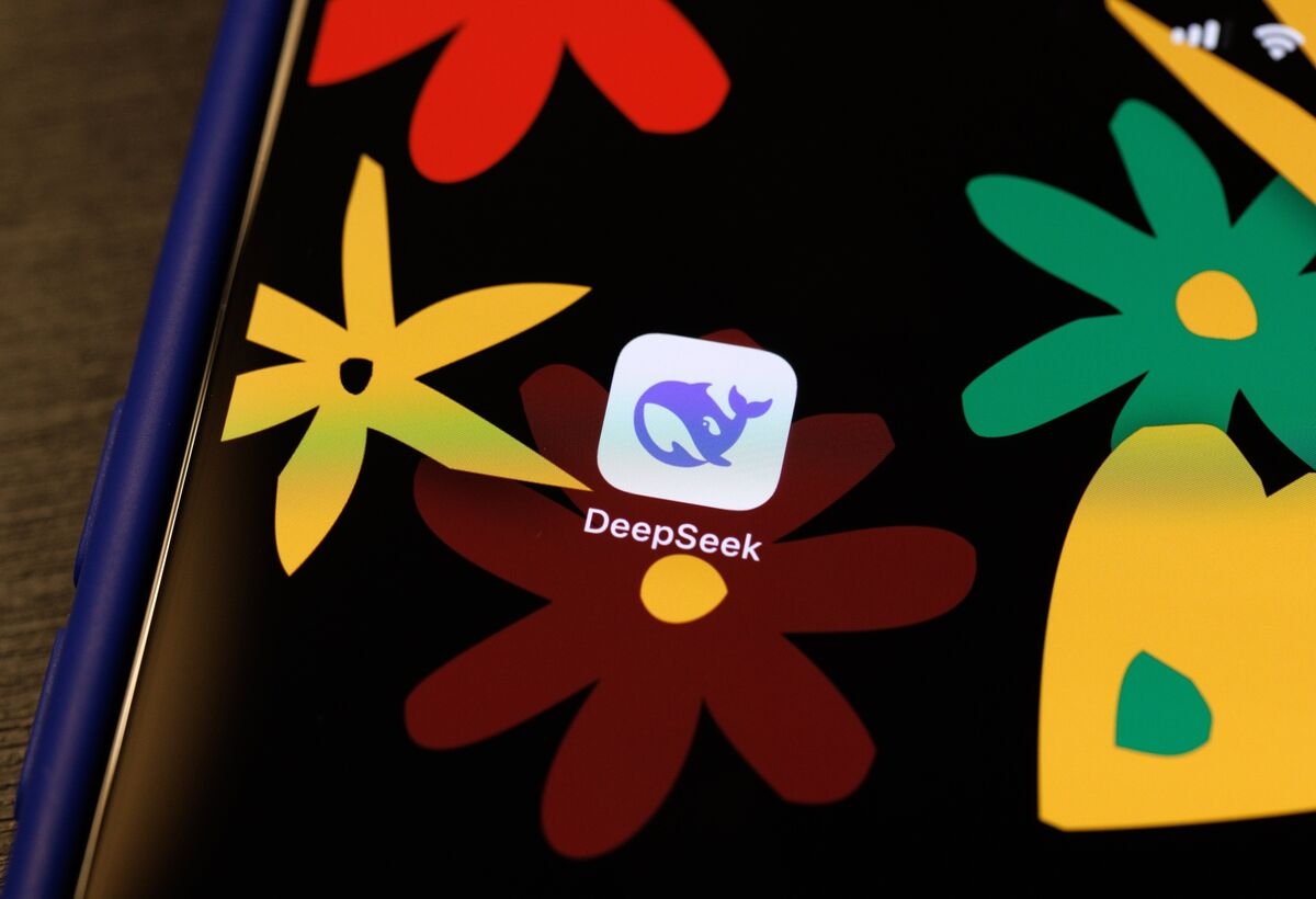 Apple, Google Told Chinese DeepSeek App Is Illegal in Germany