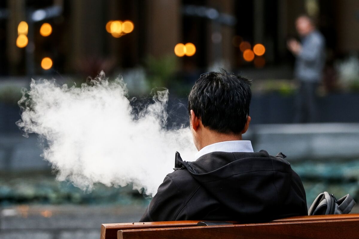 FDA Is Looking for Expanded Power to Crack Down on Illegal Vapes
