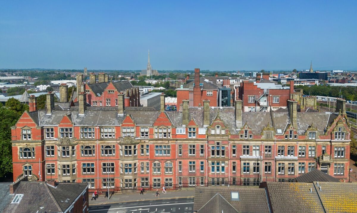 UK Local Council Scraps Bond Plan as Too Costly
