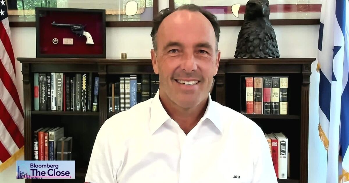 Bass Says Beware of the Japanese Yen