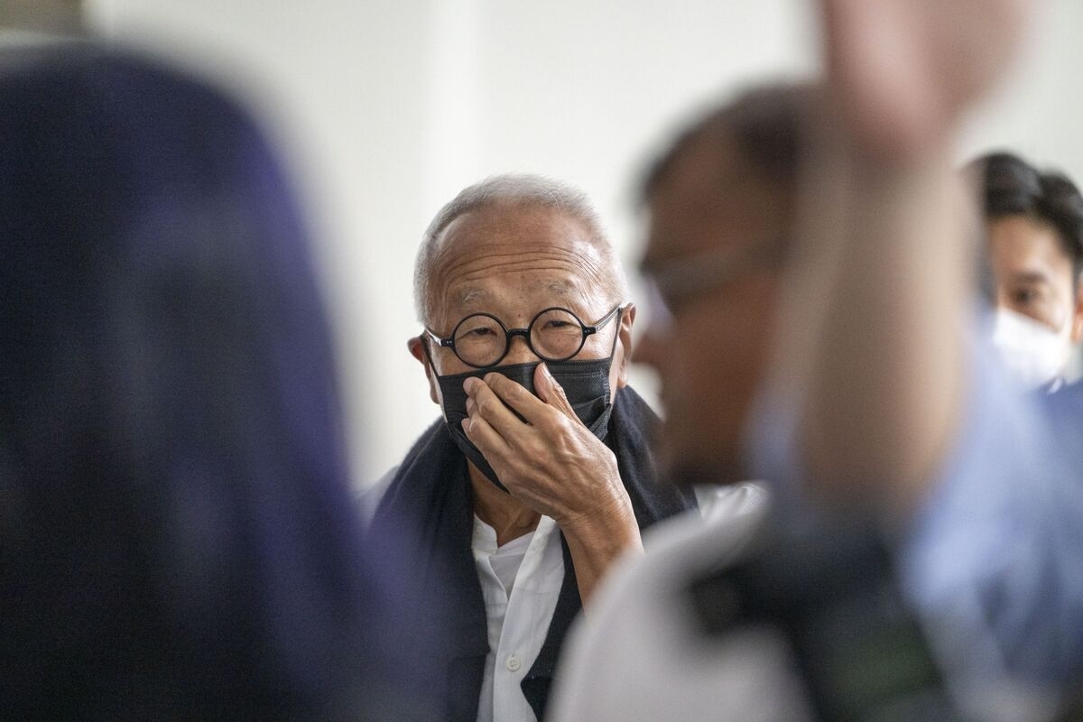 Billionaire Pleads Guilty in Gift Scandal That Rattled Singapore