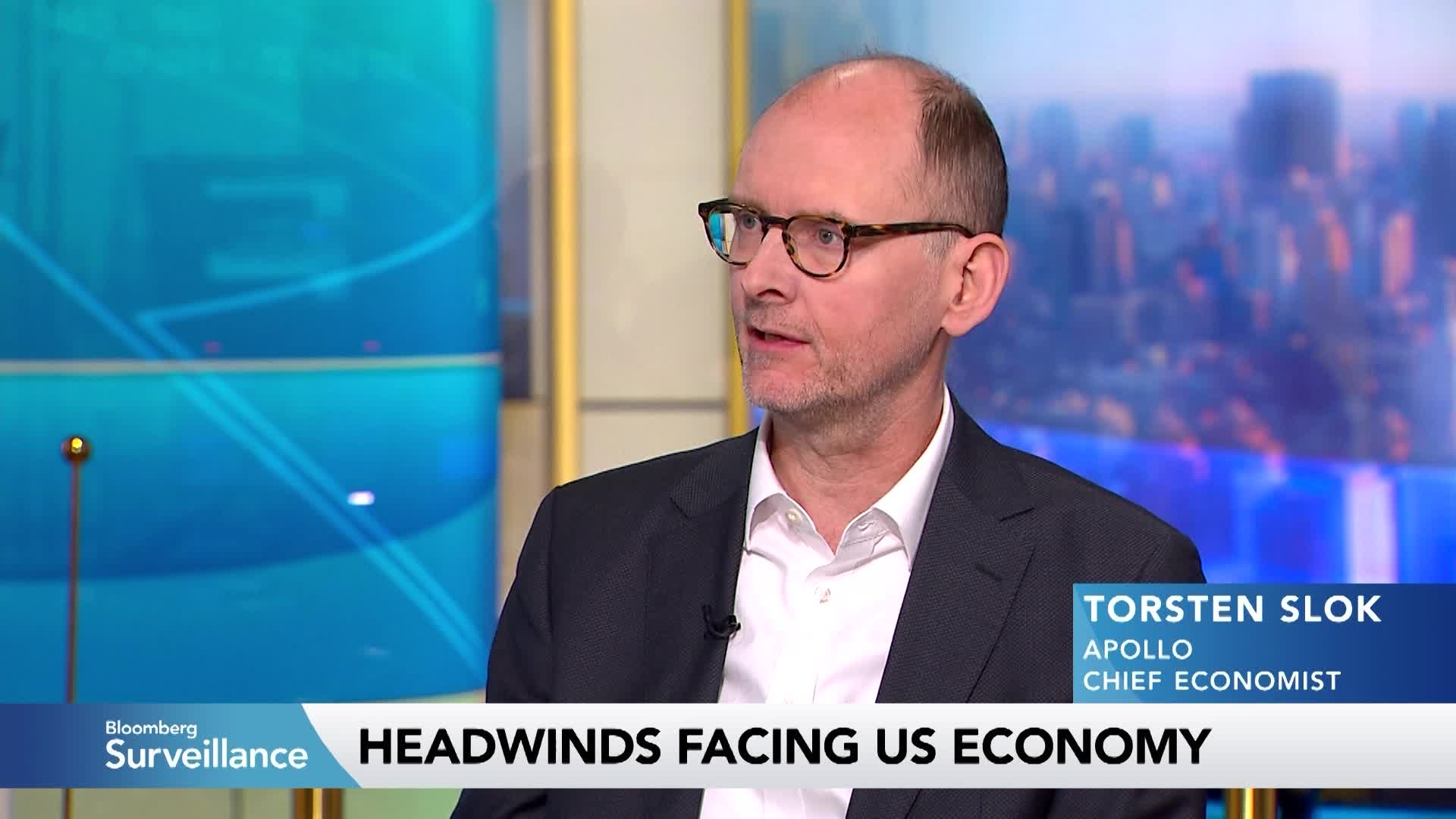 Economist Slok Says ‘List of Worries Is Indeed Growing'