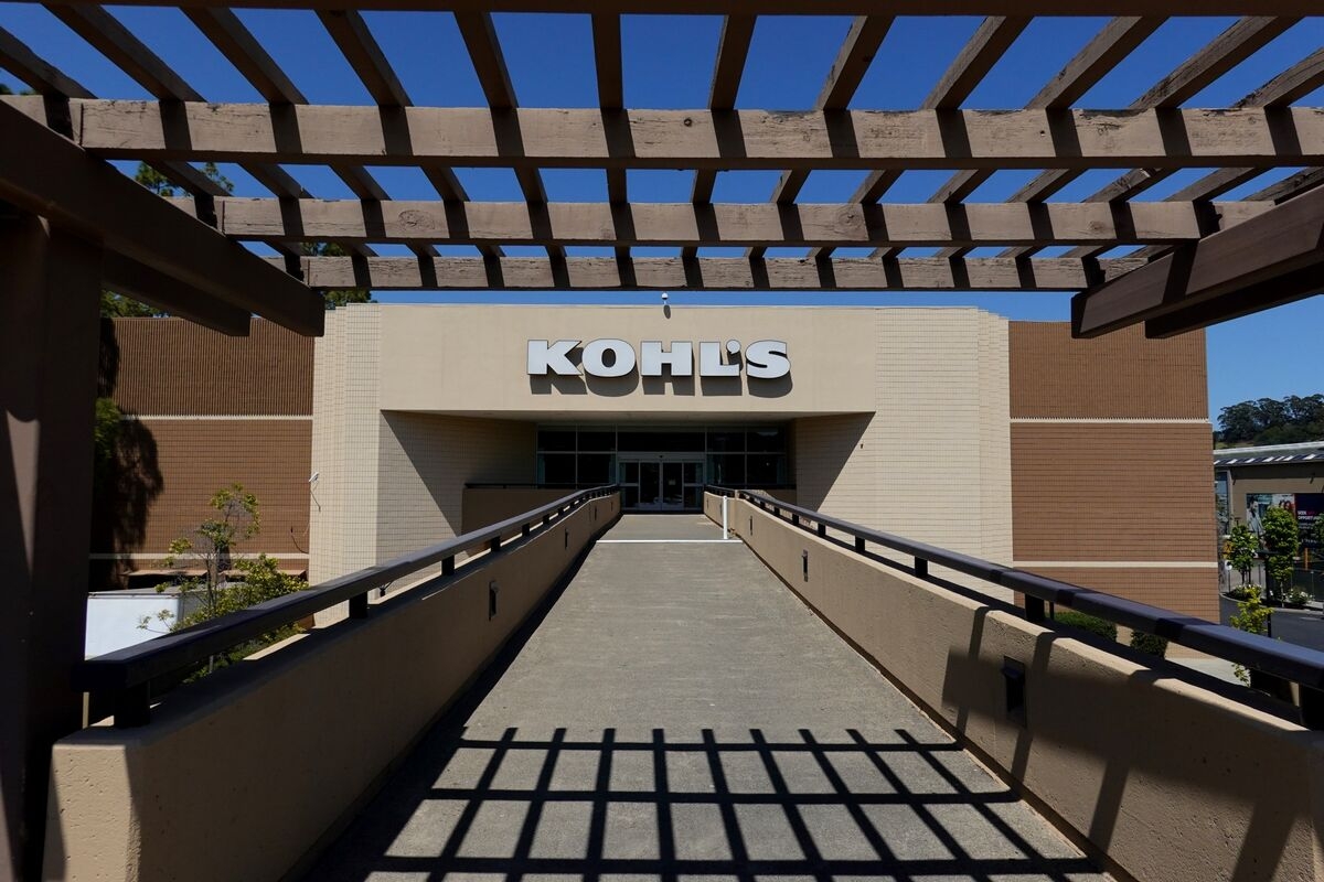 Kohl's CEO Tries to Reverse Record-Low Morale in Latest Address