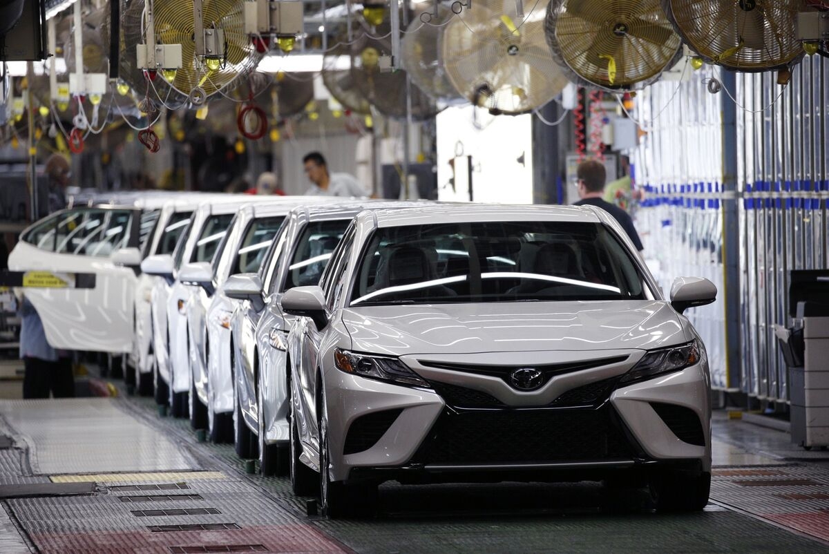 Toyota to Sell Seven EV Models in US, Send Surplus Cars Overseas