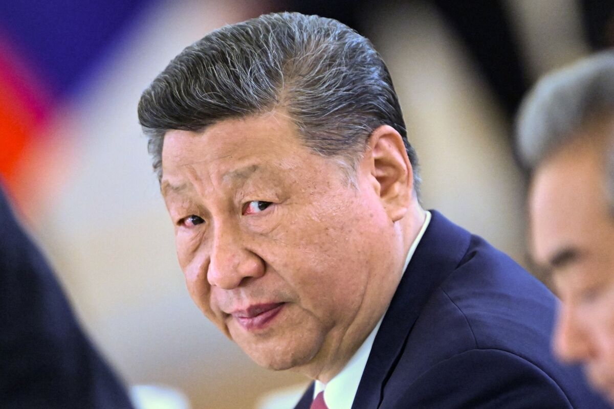 Xi Bets Trump Detente Will Lead to Future Wins on Chips, Tariffs