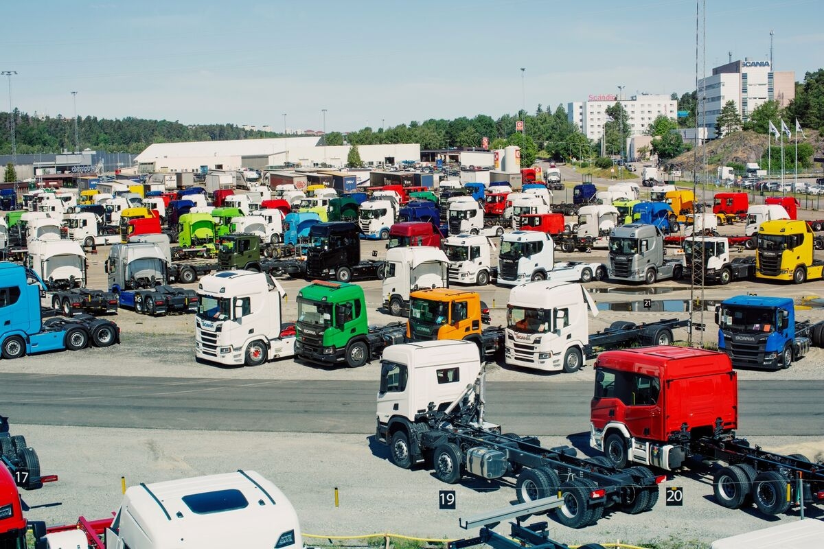 Scania Is Not Giving Up on Northvolt Despite Supplier's Bankruptcy