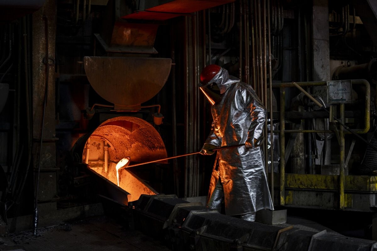 Copper Clash Shows Cracks in Decades-Old Pricing System