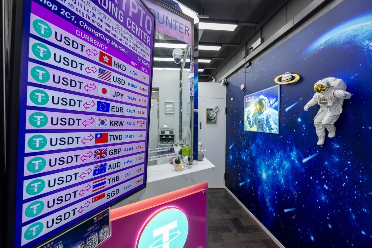 Hong Kong's Stablecoin Regime to Begin After US Sets Pace