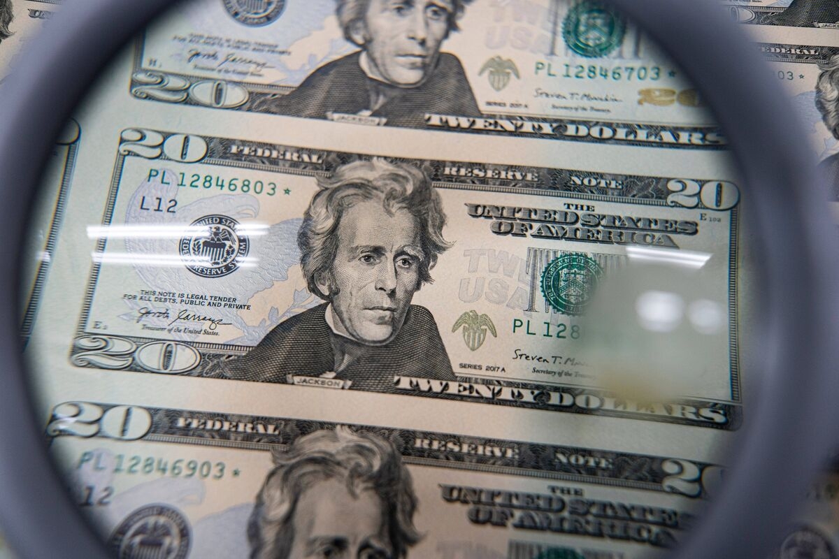 Moody's Gives Fresh Impetus to Bond Vigilantes and Stock Bears