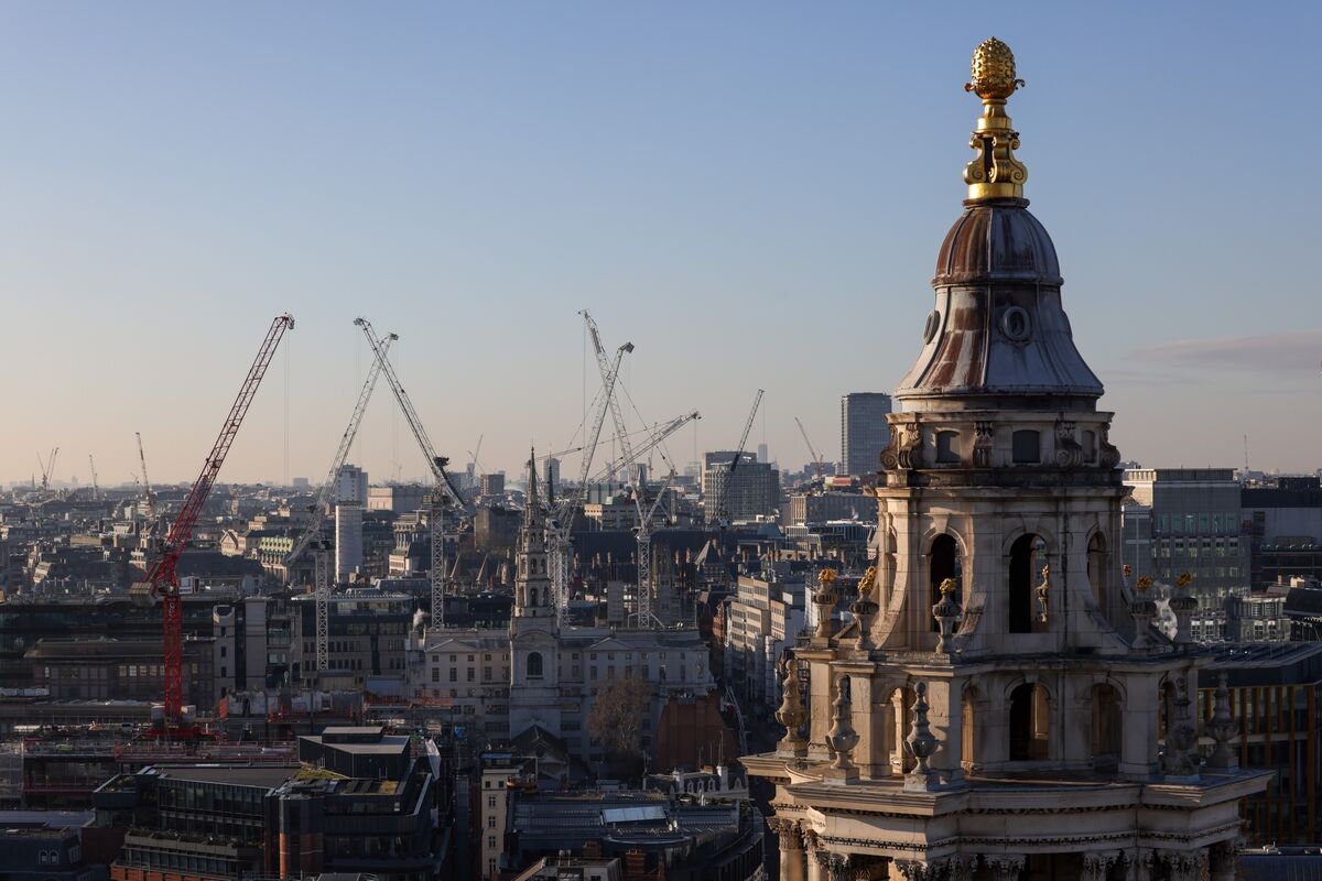 UK Benefit Cuts to Cause More Pain Than Gain, Think Tank Finds