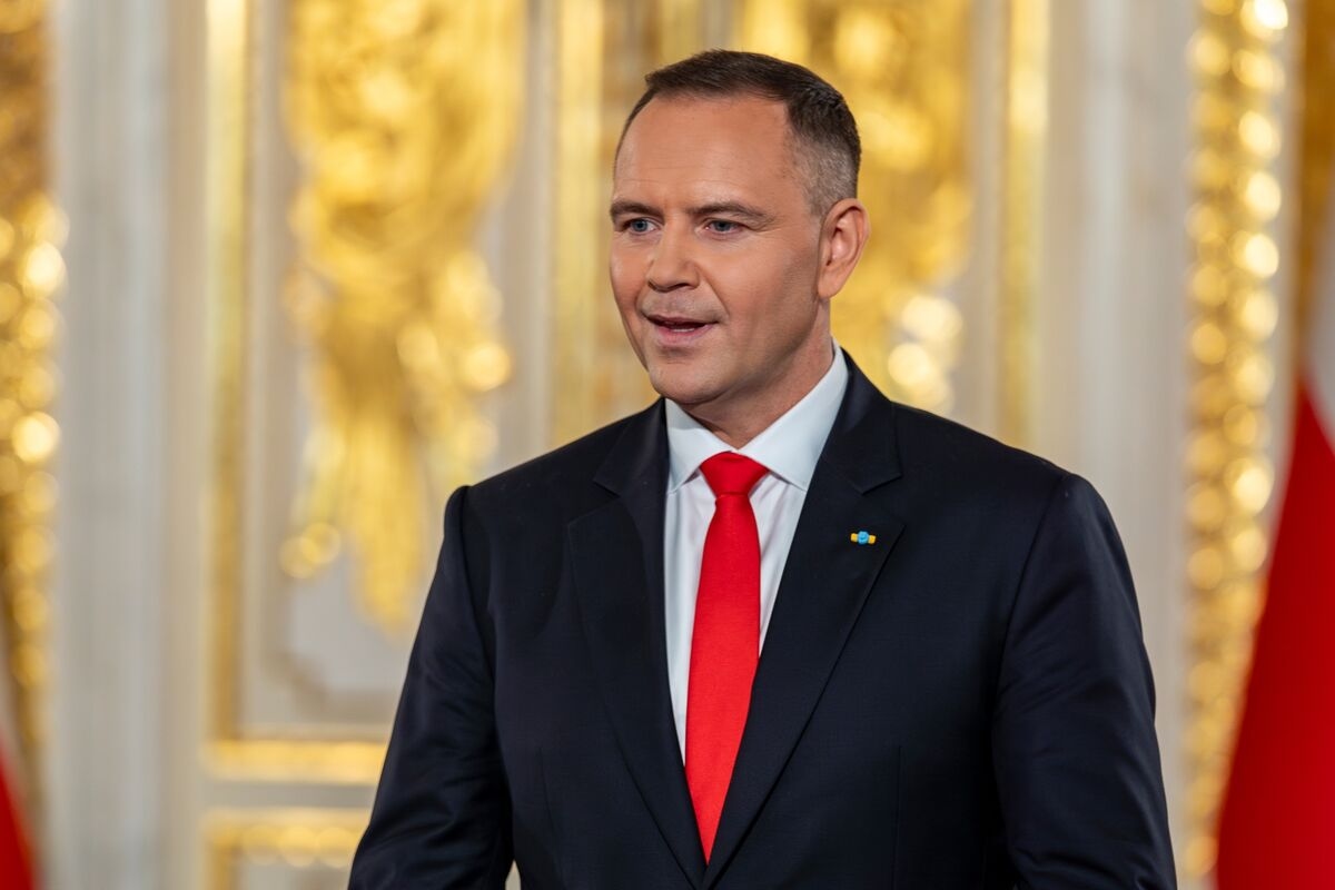 Poland's New President Bumps Tusk From Trump Call on Ukraine