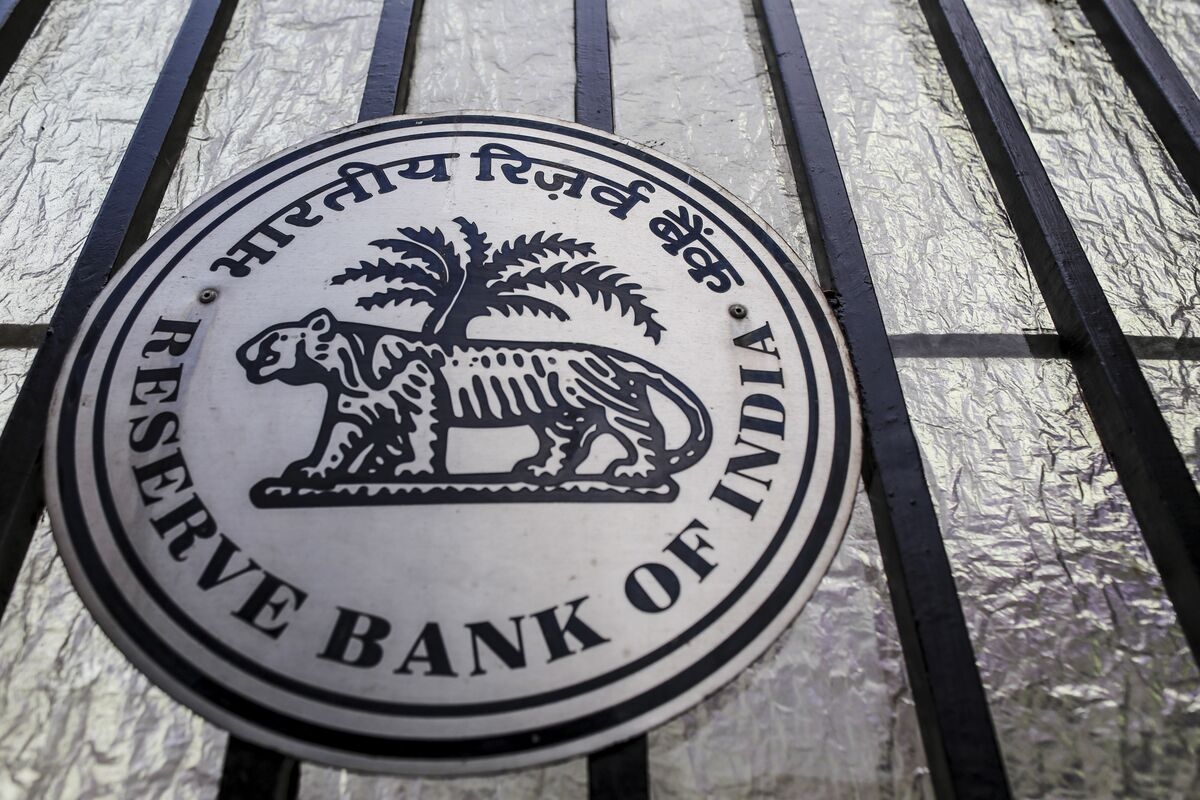 India's Long Bonds Are a Buy on Wider Spreads, Bajaj's Iyer Says