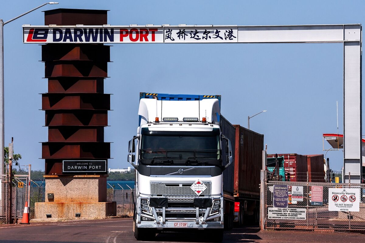Australia to Hold Talks Over Future of China's Darwin Port Lease
