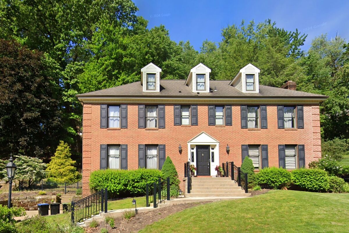 Struggling College Gives Bondholders Rights to President's House