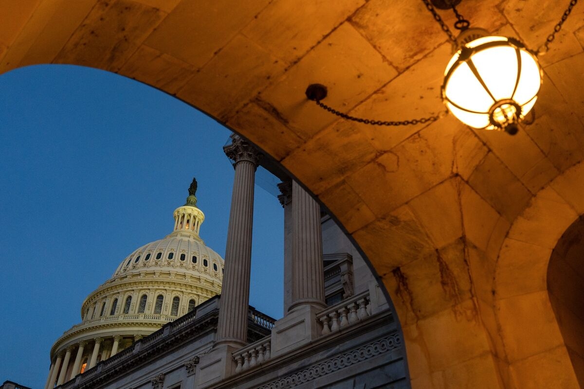 House GOP Struggles to Find Final Votes for Trump's Tax Bill
