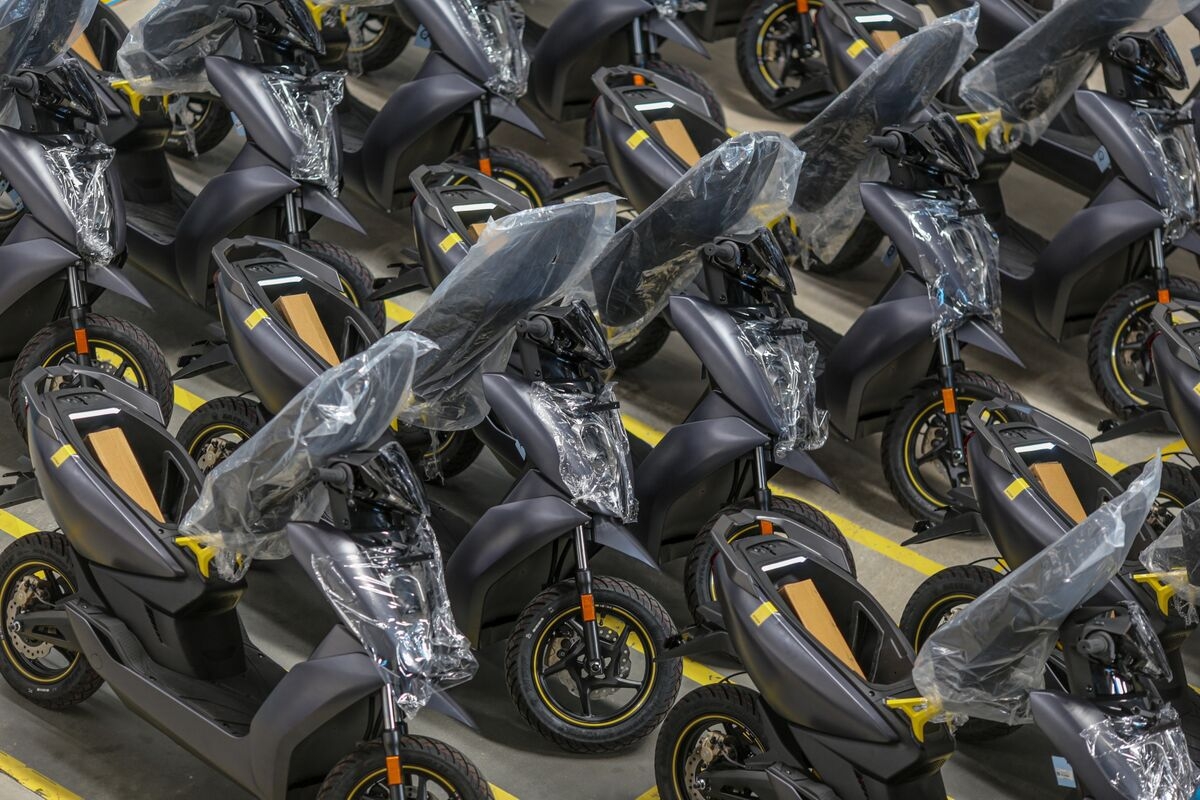 E-Scooter Maker Ather's Debut in Focus Amid India IPO Revival