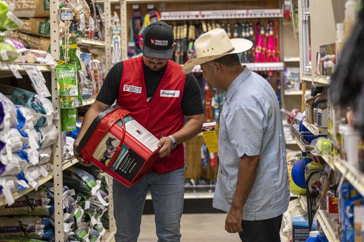 Tractor Supply Sales Growth Hits Two Year High on Animal Feed Demand