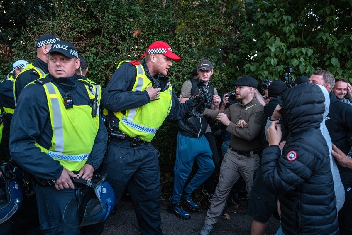 Right-Wing Creators Seize on UK's Anti-Immigrant Protests