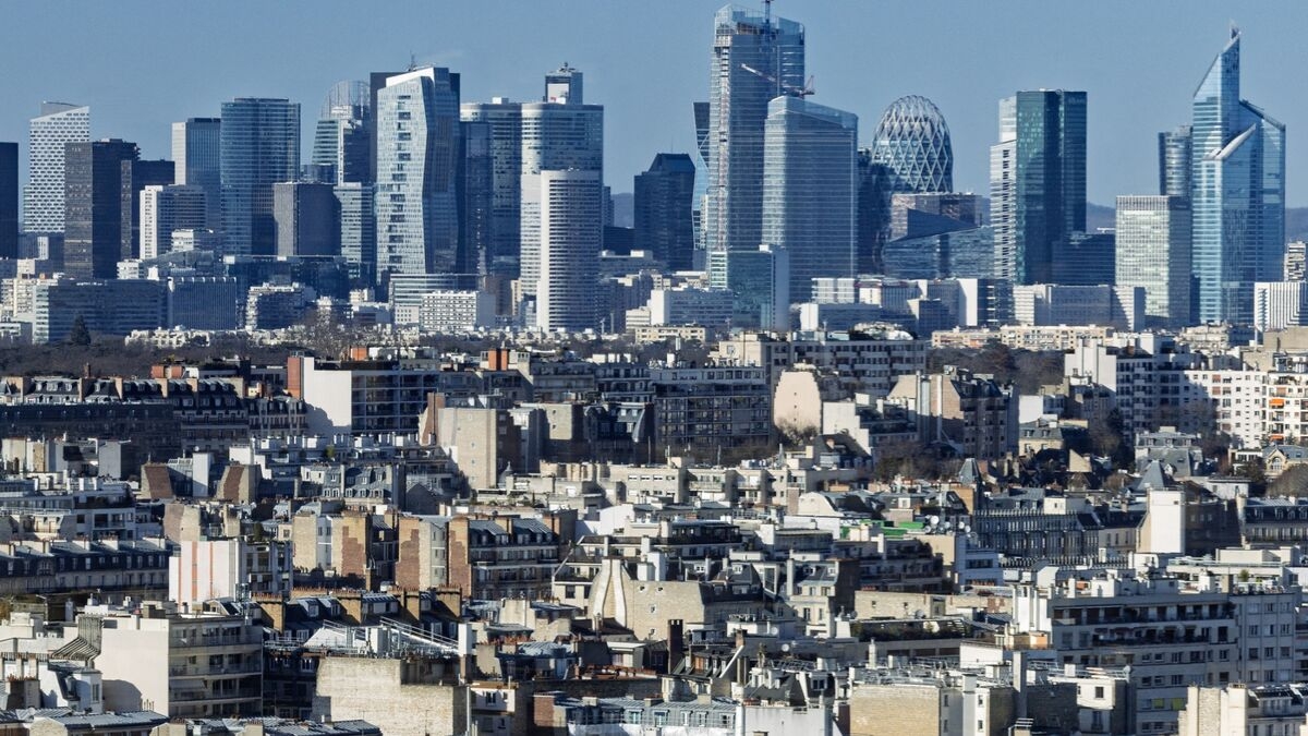 France Scraps Bank Capital Rule for Indebted Firms as Risks Ease