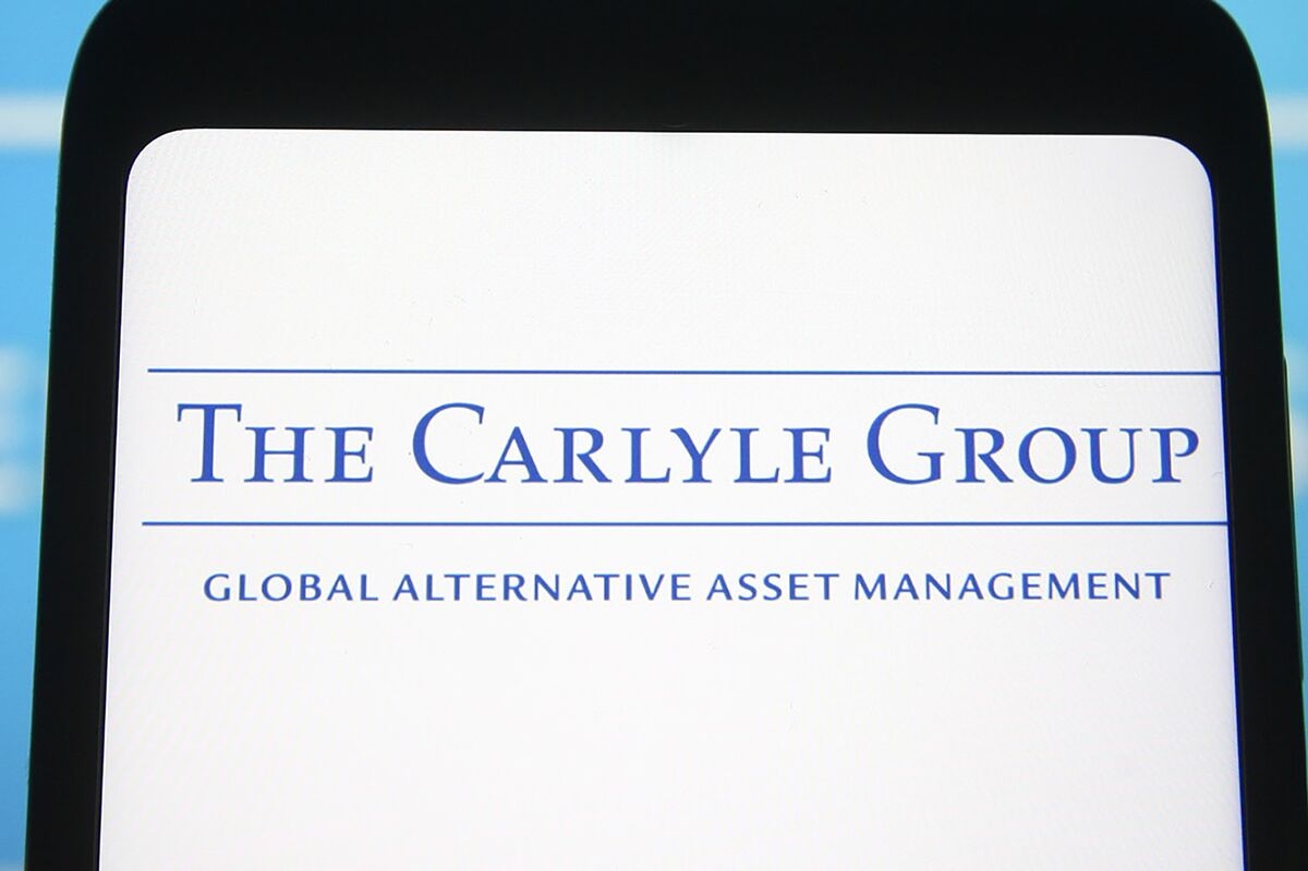Carlyle's AlpInvest Bundles Private Equity Stakes in $1 Billion Financing