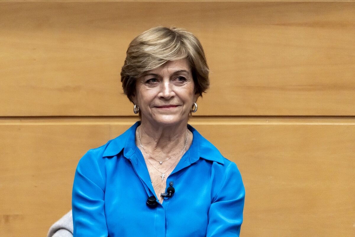 Chile Presidential Poll Shows Right-Wing Contenders Gaining Support