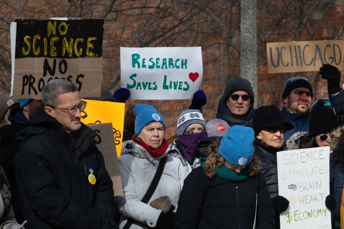 Biotech Start-Ups Feel the Pain of Federal Funding Cuts