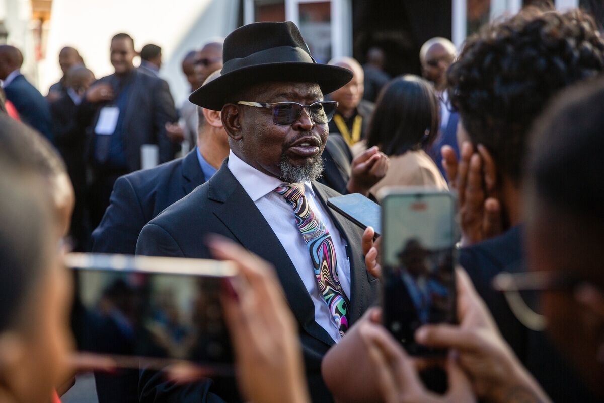 South Africa's Budget Gets Third Reboot With Credibility on Line