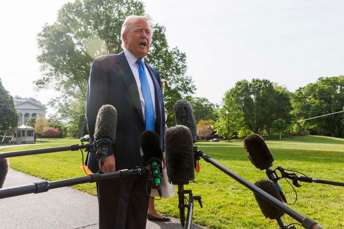 Trump Rails Against Tariff Judges, Conservative Legal Group