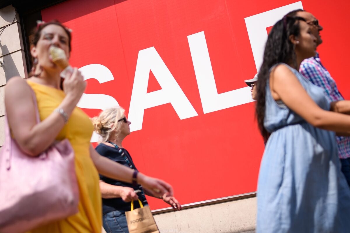 UK to Weigh CPI Data Overhaul to Better Gauge Inflation's Path