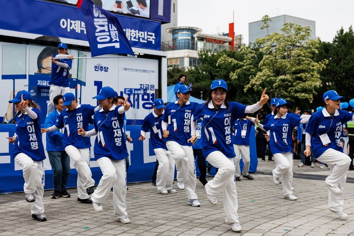 K-Pop and Breakdance Power South Korea's High-Stakes Presidential Race