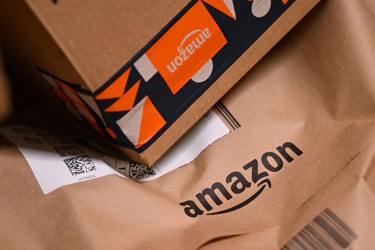 Amazon Hit by German Warning Over Price Controls on Marketplace