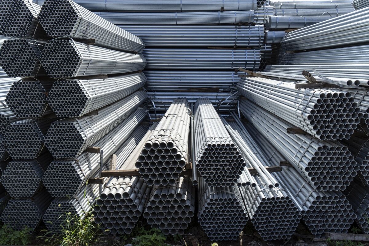 China's Steel Output Cuts Could Intensify Coking Coal's Plunge