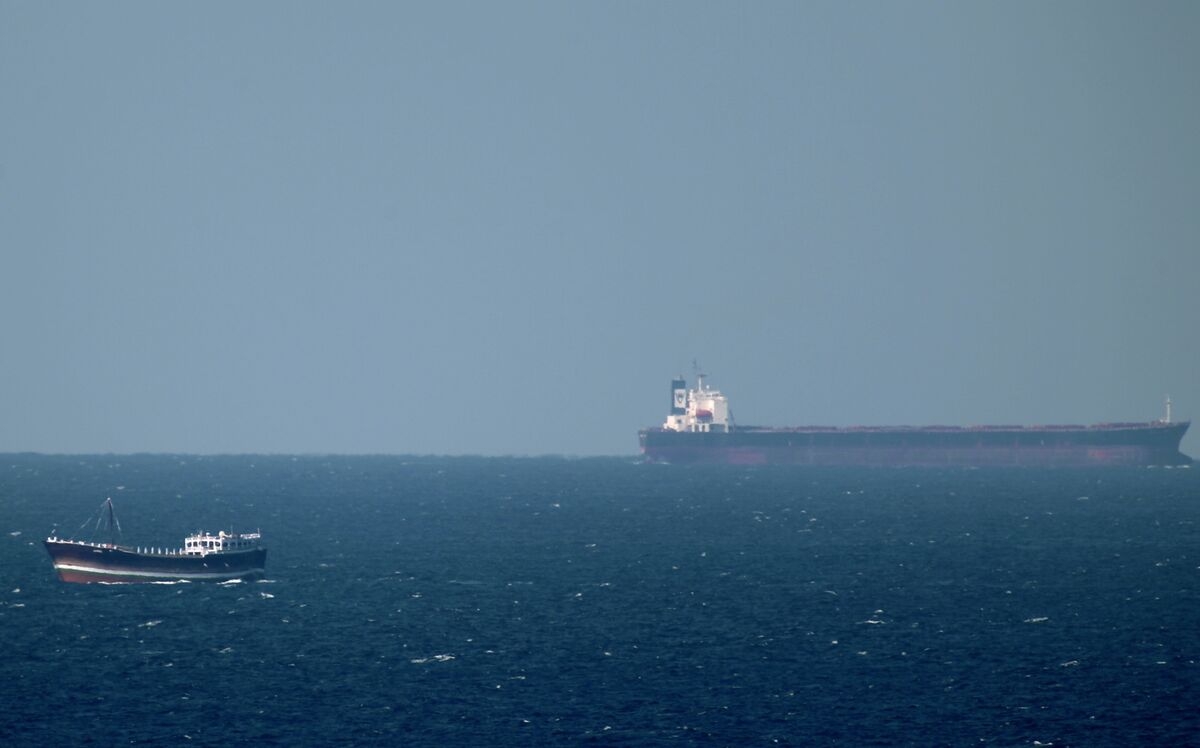Oil Could Spike to $90 If Strait of Hormuz Shut, Citigroup Says