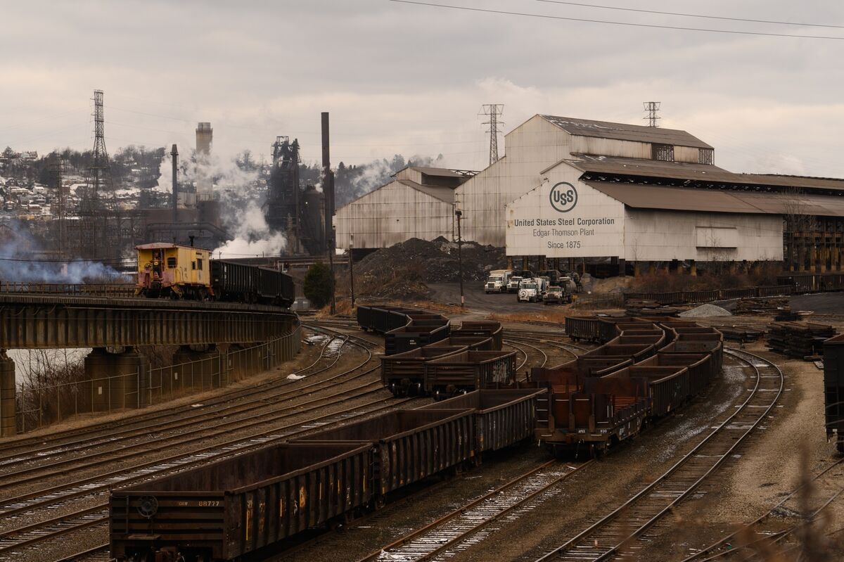 Major US Steel Investor Pentwater Opposes Ancora's Proxy Proposal