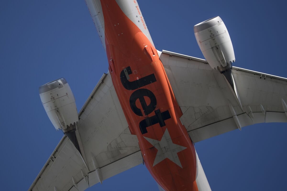 Qantas to Close Jetstar Asia, Freeing Up Capital for New Fleet
